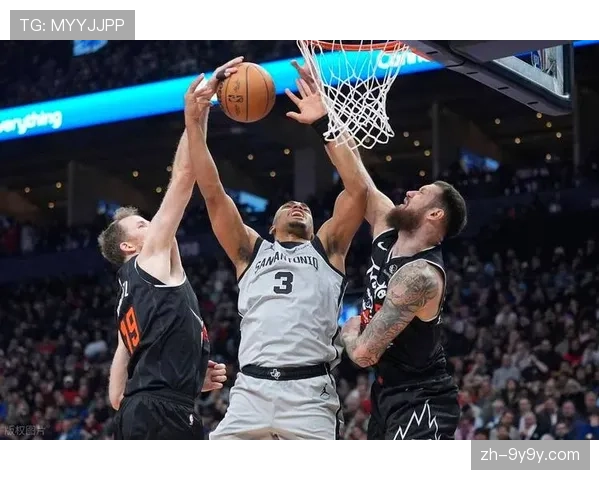 马刺110-107击败猛龙豪取十连胜，文班亚马12分8篮板5封盖