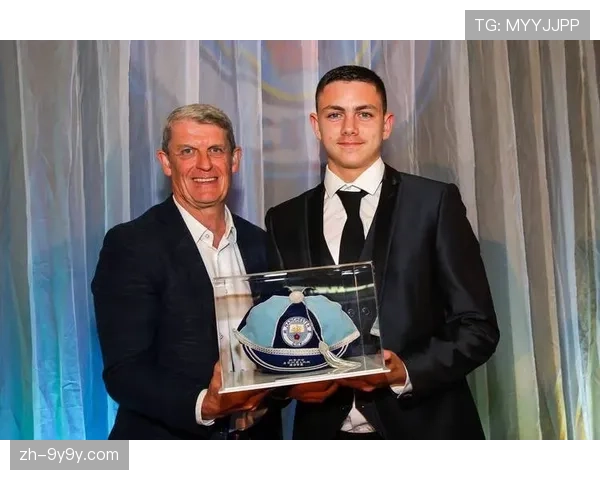 曼城基金会与当地大学合作，推出运动科学奖学金项目